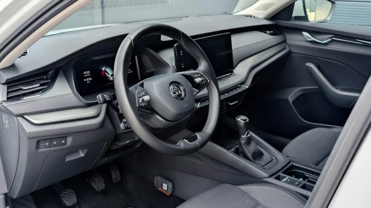 1.0 TSI 110pk Business Edition Plus | Navigatie | Camera | Adaptive Cruise