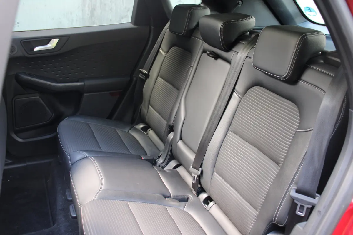 2.5 PHEV ST-Line X | PANORAMA DAK | ADAPTIVE CRUISE | TREKHAAK | DEALER OH! | CAMERA | STANDVERWARMING
