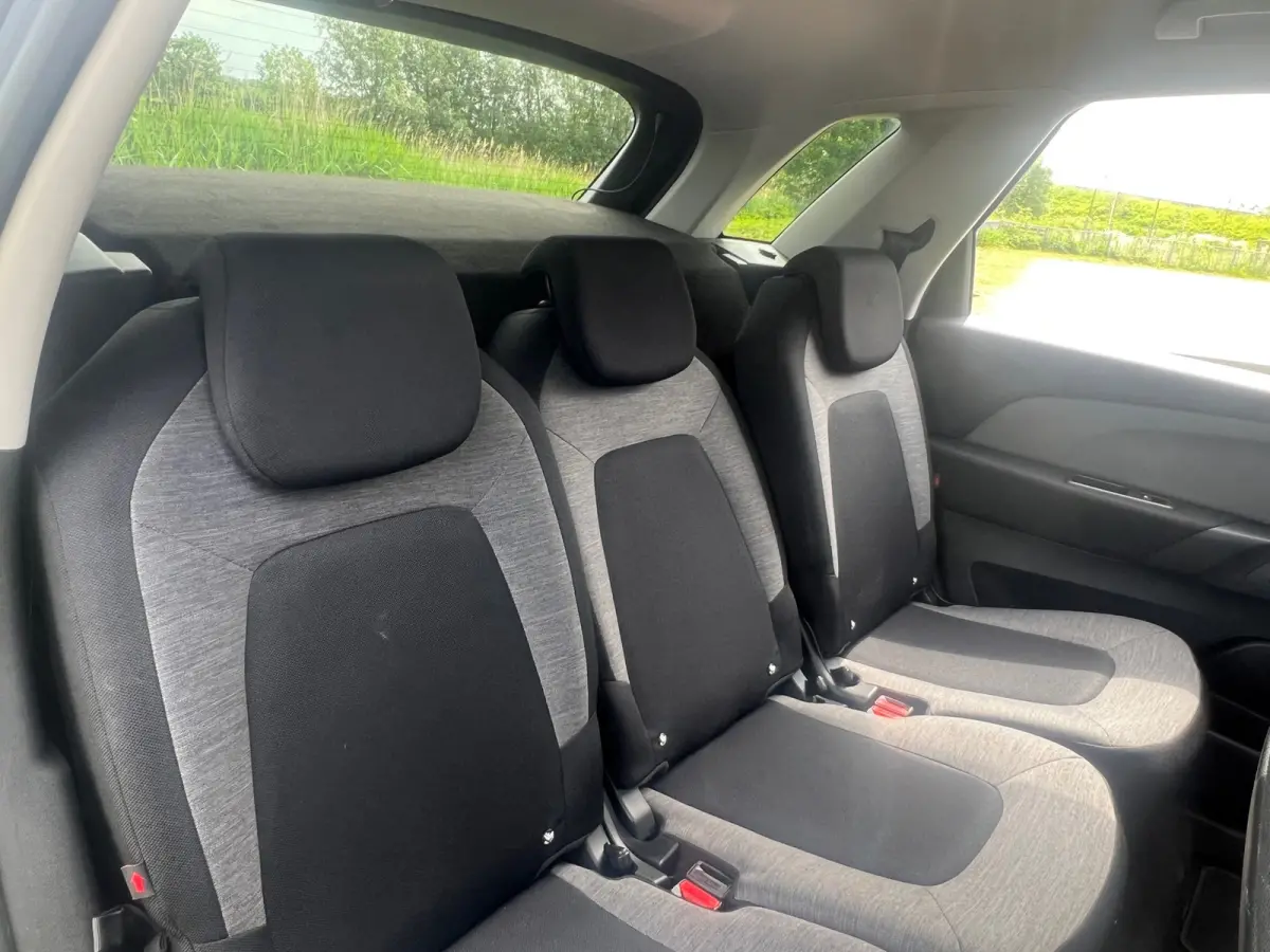1.2 PureTech 130pk Selection-Gris Platinium-Carplay/Camera - Fijne hoogzitter