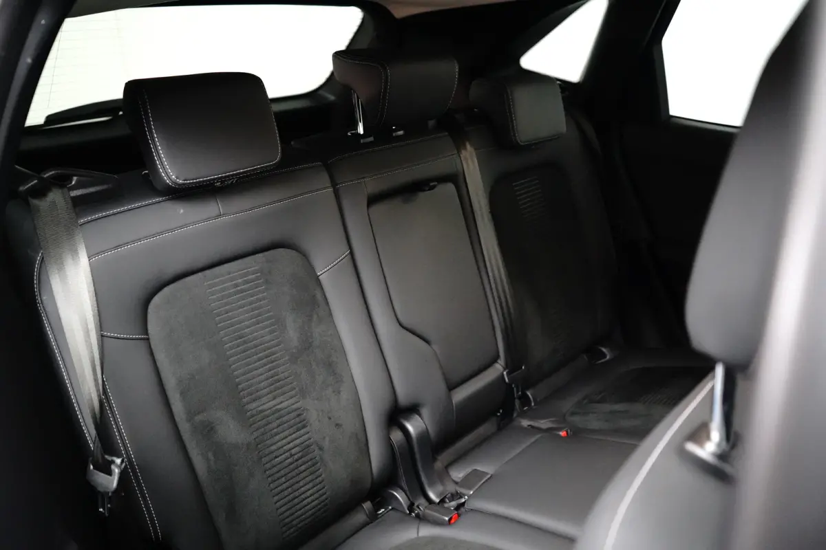 Plug-In Hybrid Active X | Matrix LED | Head-up | 20 inch velgen| Standkachel | B&O audio | 360 Camera