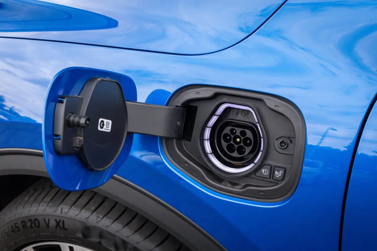 Plug-In Hybrid Active X | Matrix LED | Head-up | 20 inch velgen| Standkachel | B&O audio | 360 Camera