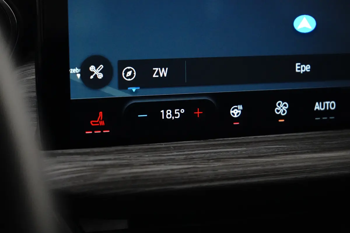 Plug-In Hybrid Active X | Matrix LED | Head-up | 20 inch velgen| Standkachel | B&O audio | 360 Camera