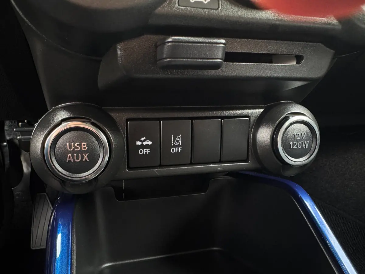 1.2 Smart Hybrid Select 2025 / CAMERA / HOGE INSTAP / CARPLAY / STOELVERWARMING / 16INCH LMV