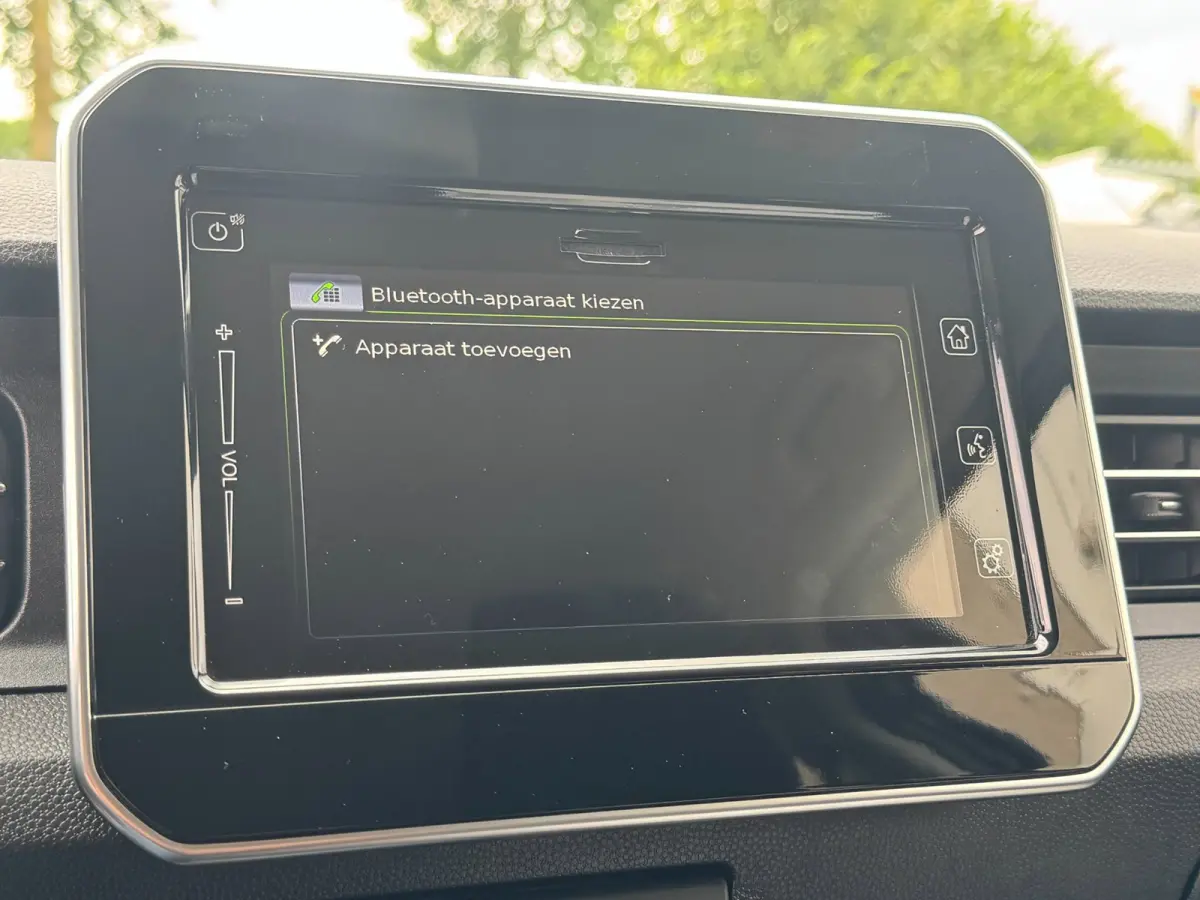 1.2 Smart Hybrid Select 2025 / CAMERA / HOGE INSTAP / CARPLAY / STOELVERWARMING / 16INCH LMV