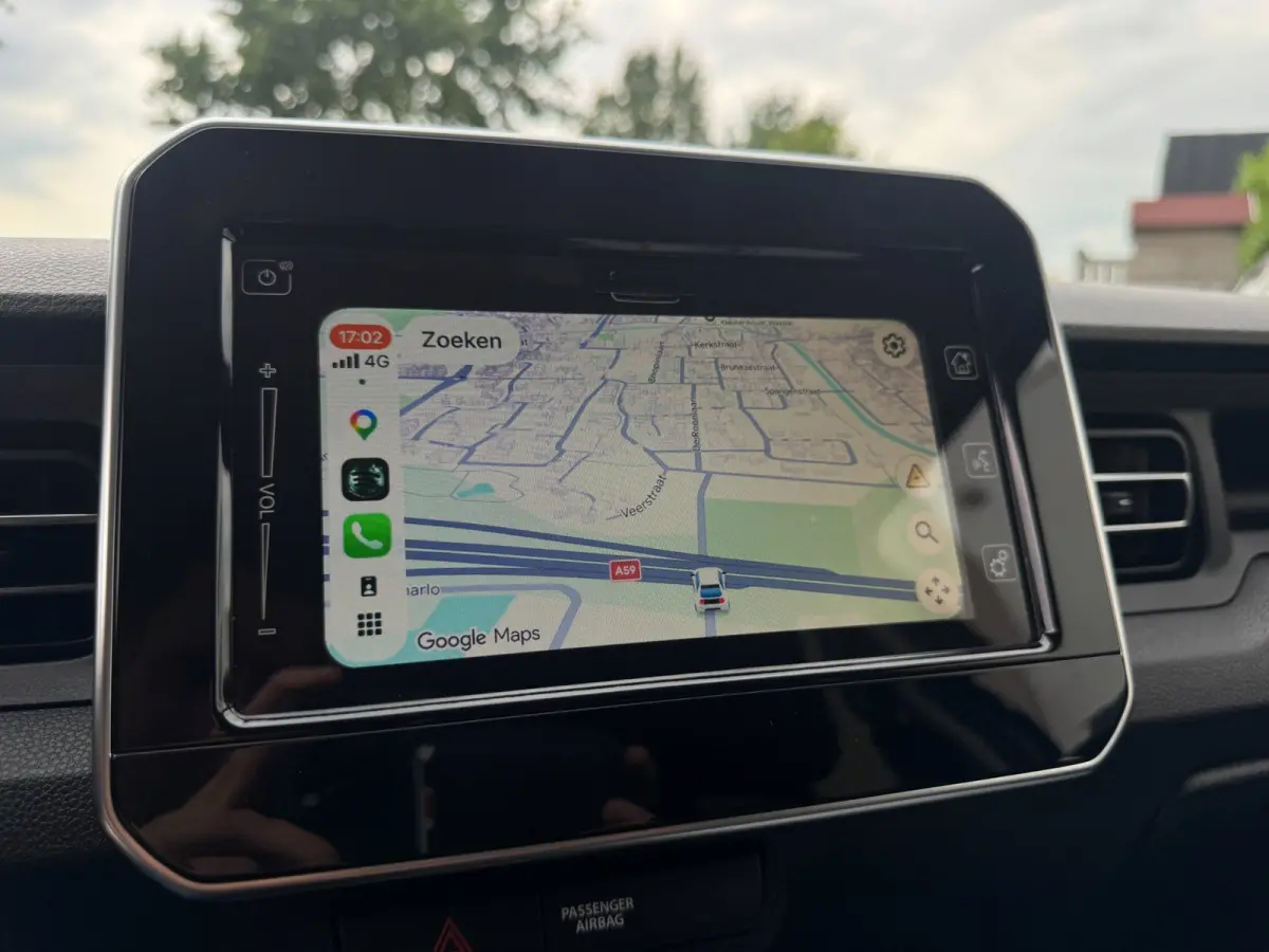 1.2 Smart Hybrid Select 2025 / CAMERA / HOGE INSTAP / CARPLAY / STOELVERWARMING / 16INCH LMV