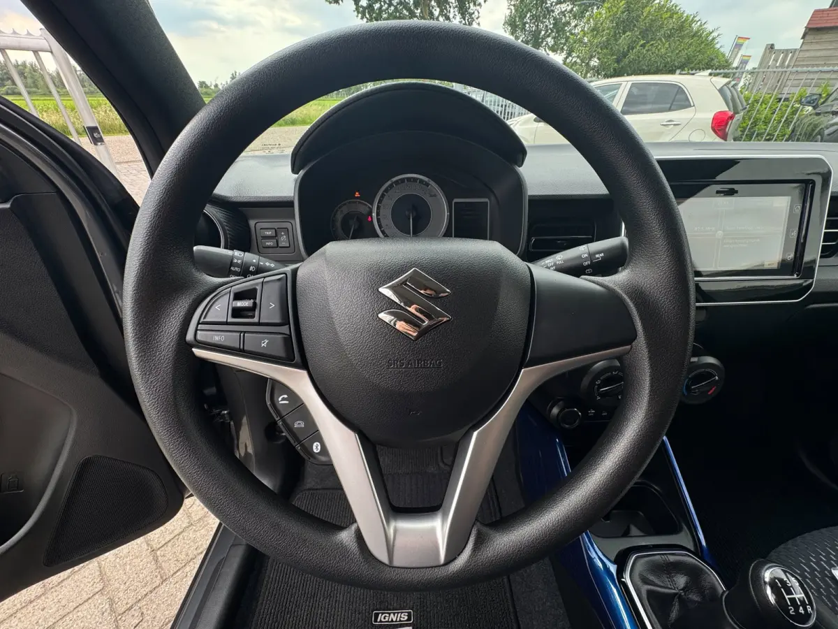 1.2 Smart Hybrid Select 2025 / CAMERA / HOGE INSTAP / CARPLAY / STOELVERWARMING / 16INCH LMV