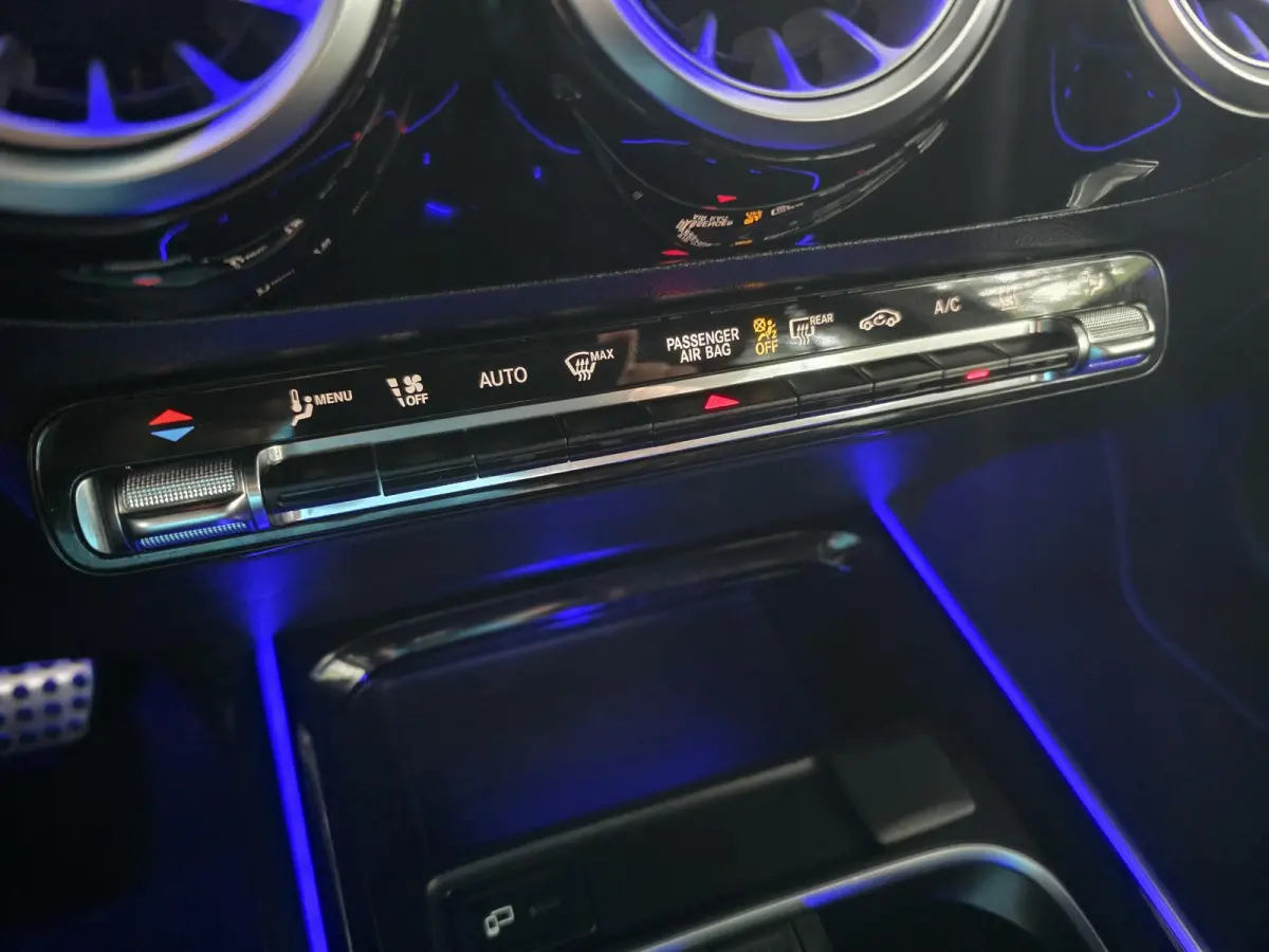 AMG 250 e Business Line | SOH 95,28% | Navigatie | Climate Control | Cruise Control | Licht metalen velgen | Apple Carplay