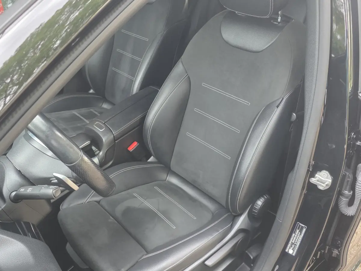 AMG 250 e Business Line | SOH 95,28% | Navigatie | Climate Control | Cruise Control | Licht metalen velgen | Apple Carplay