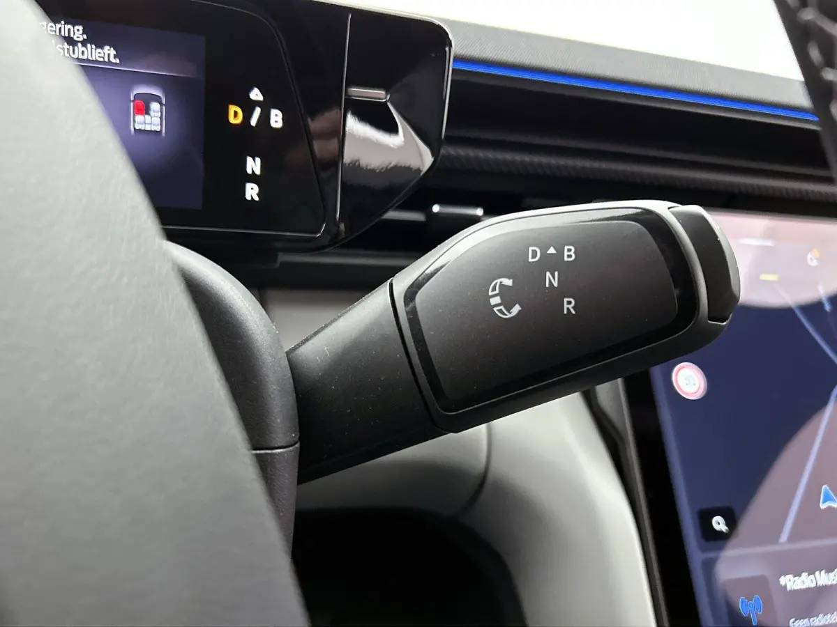 Premium Extended Range RWD 77 kWh | €3500 Ford Voordeel | UIT VOORRAAD | Trekhaak Elektr. | Panoramadak | B&O Audio | Driver Assistance Pack | Zeer Compleet!