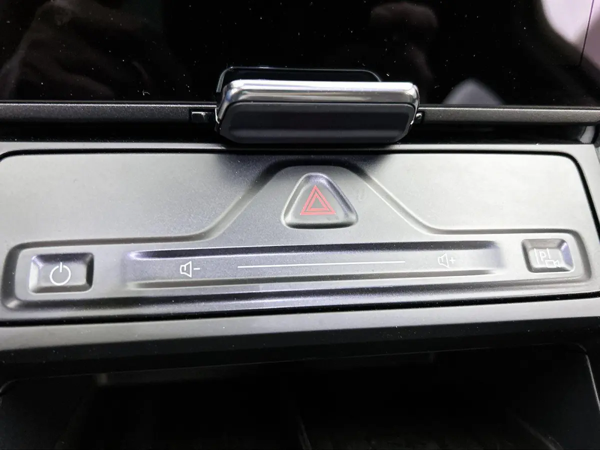 Premium Extended Range RWD 77 kWh | €3500 Ford Voordeel | UIT VOORRAAD | Trekhaak Elektr. | Panoramadak | B&O Audio | Driver Assistance Pack | Zeer Compleet!