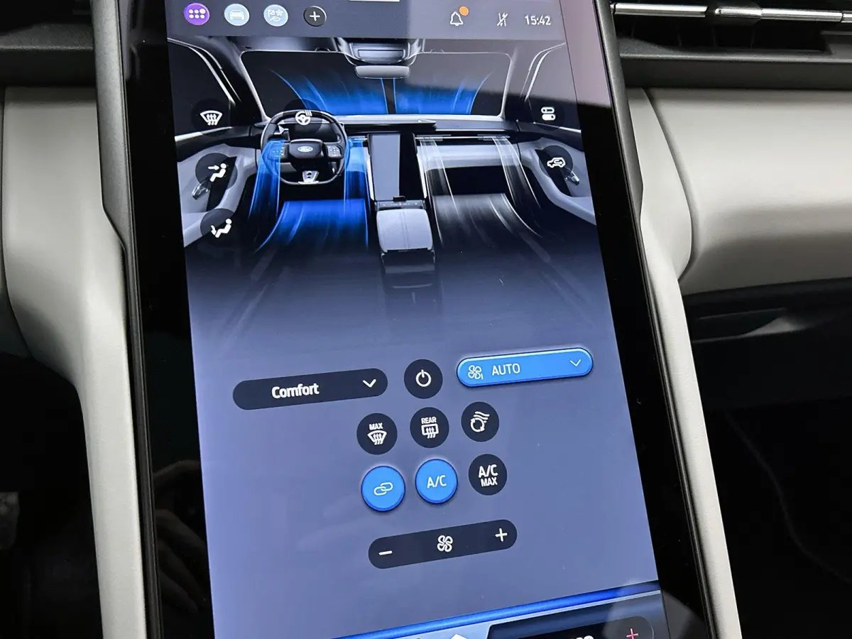 Premium Extended Range RWD 77 kWh | €3500 Ford Voordeel | UIT VOORRAAD | Trekhaak Elektr. | Panoramadak | B&O Audio | Driver Assistance Pack | Zeer Compleet!