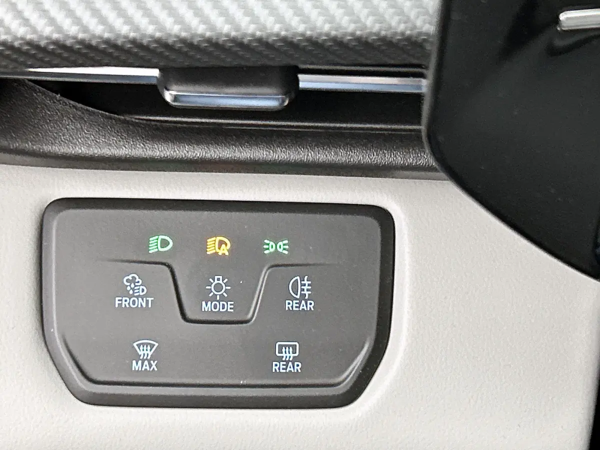 Premium Extended Range RWD 77 kWh | €3500 Ford Voordeel | UIT VOORRAAD | Trekhaak Elektr. | Panoramadak | B&O Audio | Driver Assistance Pack | Zeer Compleet!