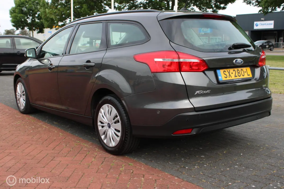 1.0 EcoBoost Trend Edition, Stoel-stuurverwarming, Cruise, Clima, Navi, App connect, Pdc voor + achter