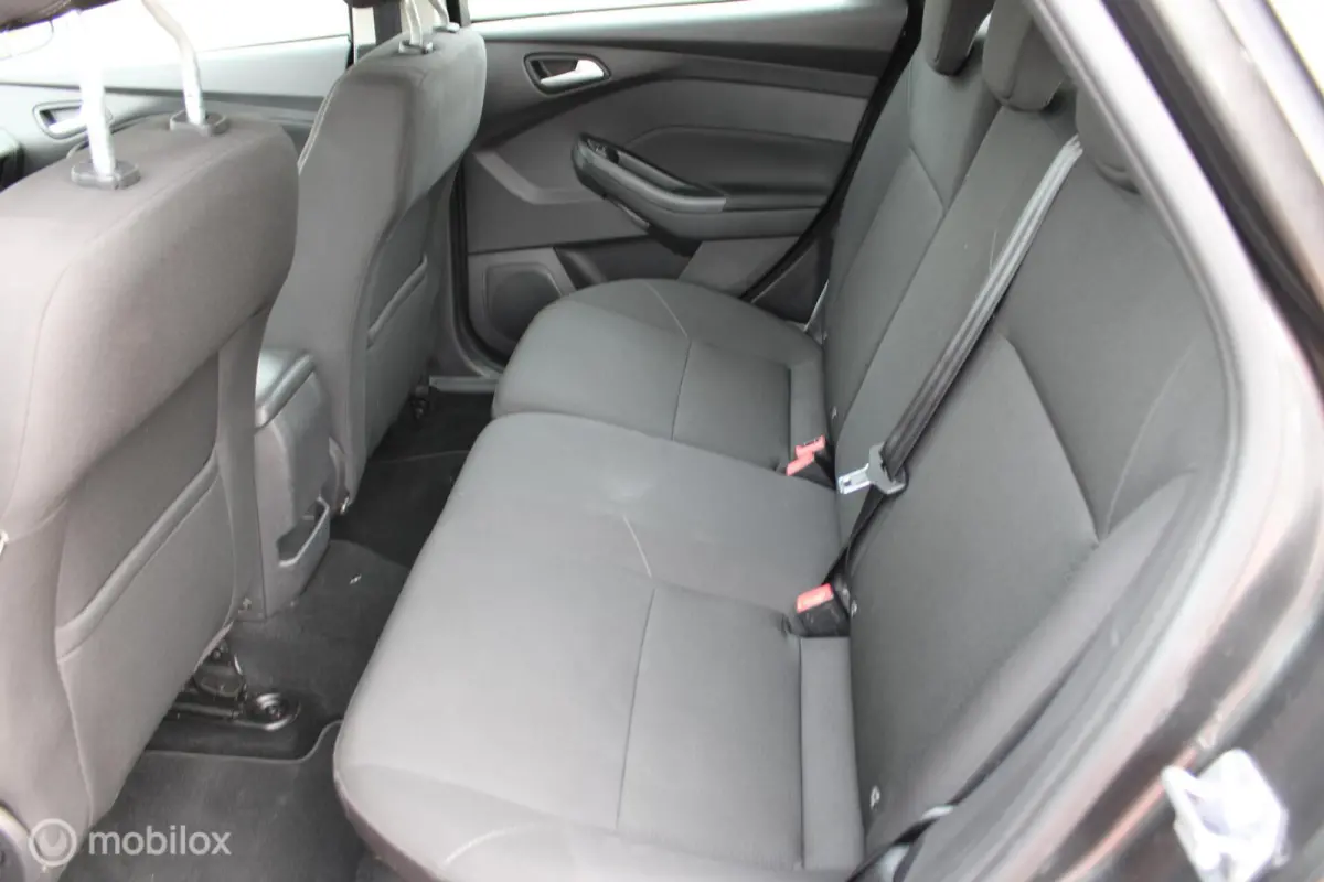 1.0 EcoBoost Trend Edition, Stoel-stuurverwarming, Cruise, Clima, Navi, App connect, Pdc voor + achter