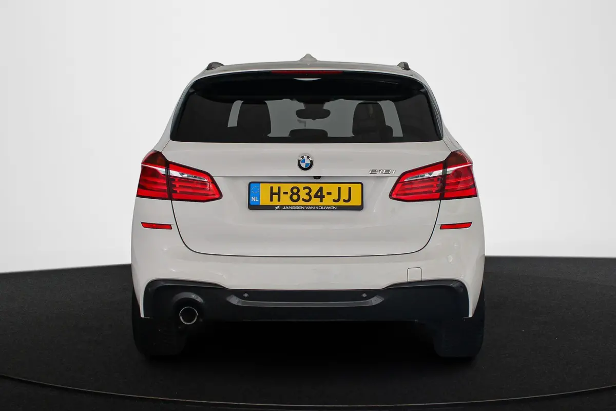 218i M Sport Head-Up Sportstoelen Stoelverwarming HiFi Camera