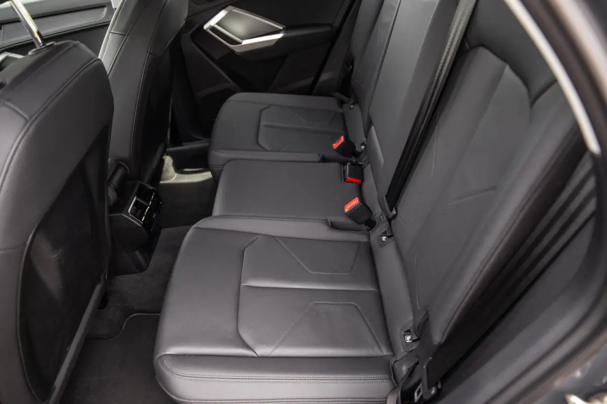 45 TFSI e Edition ADAPTIVE CRUISE  / CARPLAY / DEALER ONDERHOUDEN / AUTOMAAT