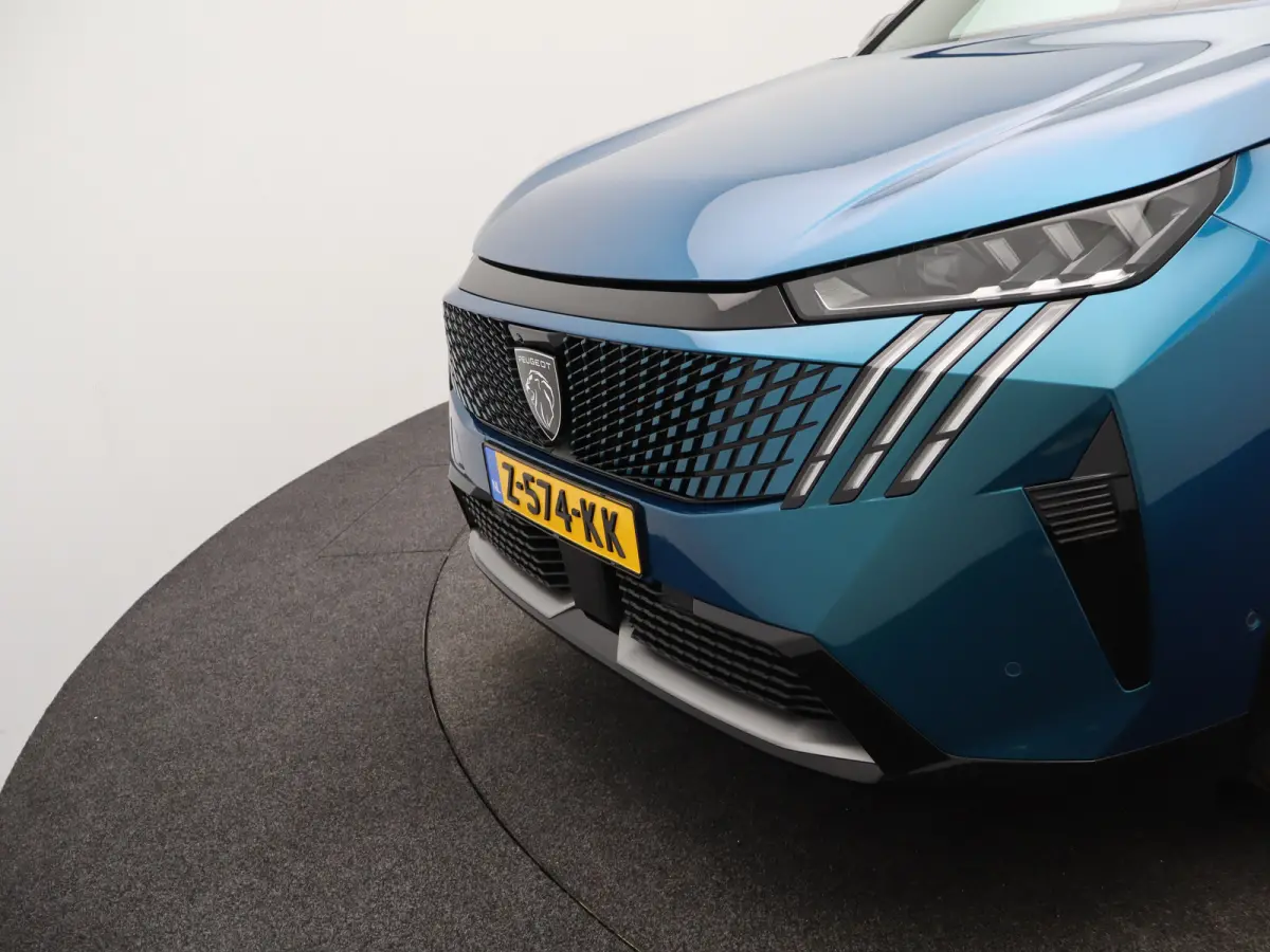 GT 73 kWh Panoramadak | 360 Graden Camera | Adaptieve Cruise Control | Drive Assist | Lederen Bekleding | Stoelverwaring en Ventilatie | Dodehoekbewaking | Matrix LED | Draadloze Carplay
