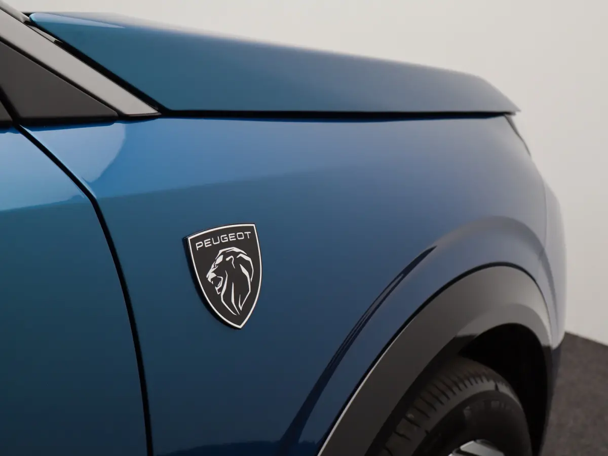 GT 73 kWh Panoramadak | 360 Graden Camera | Adaptieve Cruise Control | Drive Assist | Lederen Bekleding | Stoelverwaring en Ventilatie | Dodehoekbewaking | Matrix LED | Draadloze Carplay