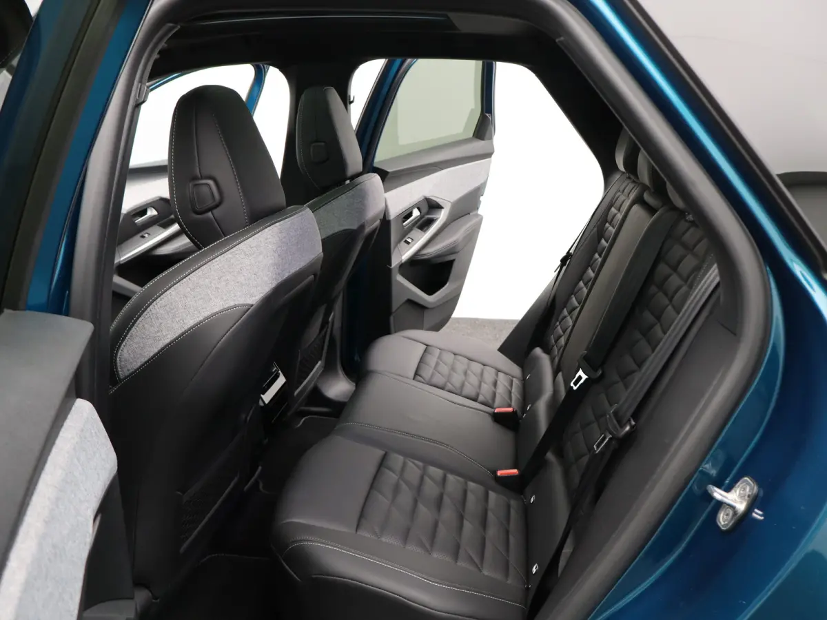GT 73 kWh Panoramadak | 360 Graden Camera | Adaptieve Cruise Control | Drive Assist | Lederen Bekleding | Stoelverwaring en Ventilatie | Dodehoekbewaking | Matrix LED | Draadloze Carplay