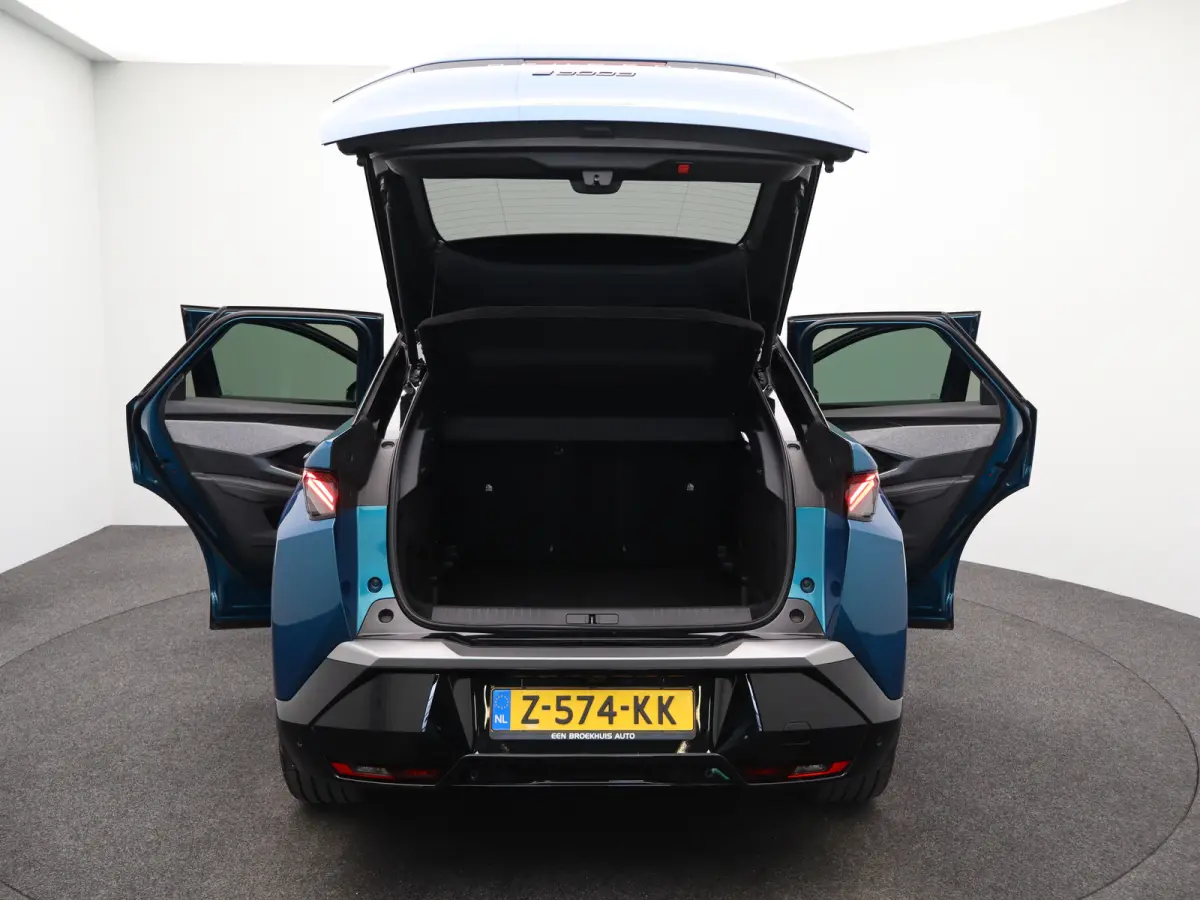 GT 73 kWh Panoramadak | 360 Graden Camera | Adaptieve Cruise Control | Drive Assist | Lederen Bekleding | Stoelverwaring en Ventilatie | Dodehoekbewaking | Matrix LED | Draadloze Carplay