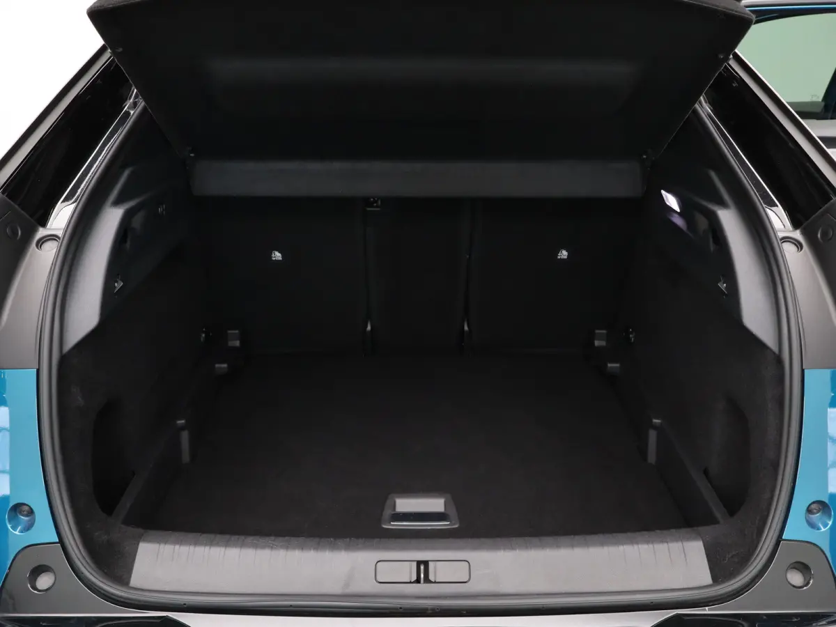 GT 73 kWh Panoramadak | 360 Graden Camera | Adaptieve Cruise Control | Drive Assist | Lederen Bekleding | Stoelverwaring en Ventilatie | Dodehoekbewaking | Matrix LED | Draadloze Carplay