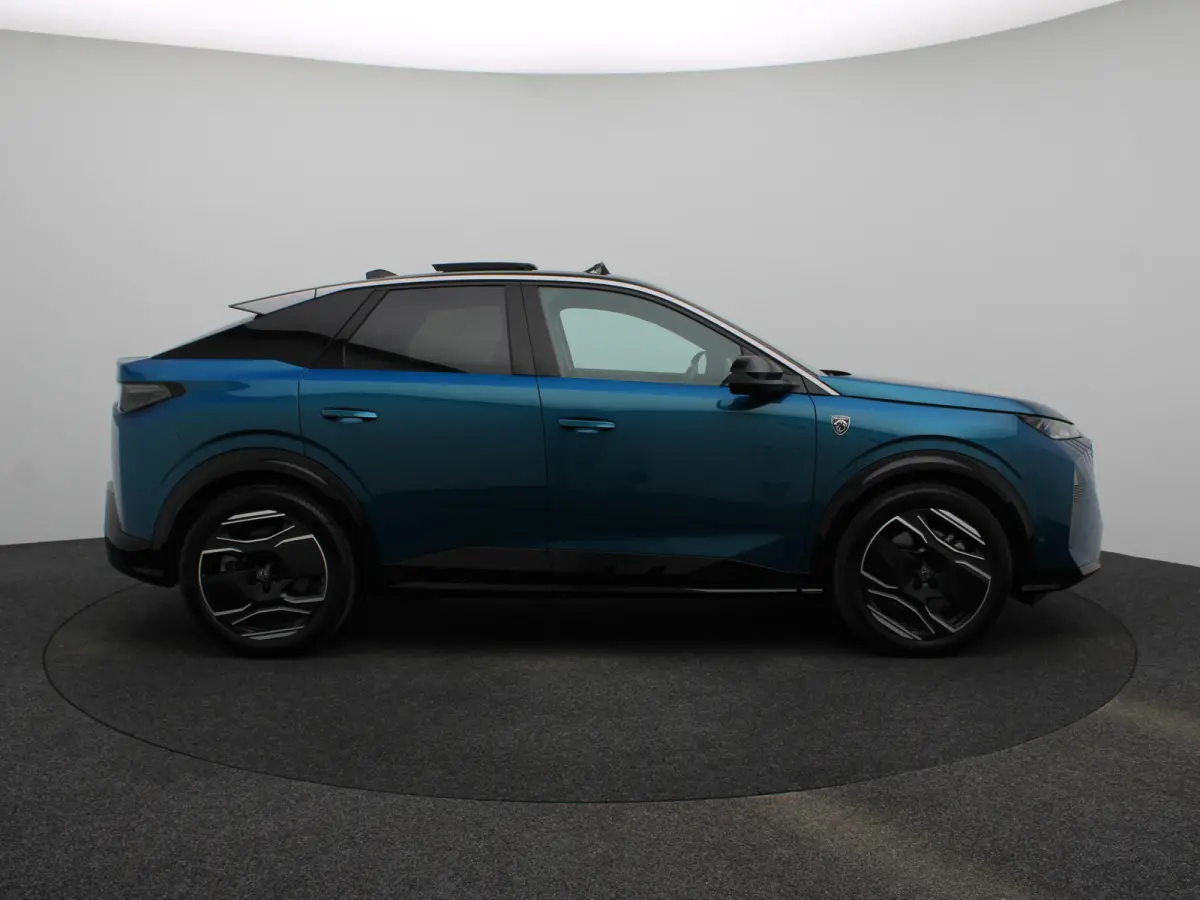 GT 73 kWh Panoramadak | 360 Graden Camera | Adaptieve Cruise Control | Drive Assist | Lederen Bekleding | Stoelverwaring en Ventilatie | Dodehoekbewaking | Matrix LED | Draadloze Carplay