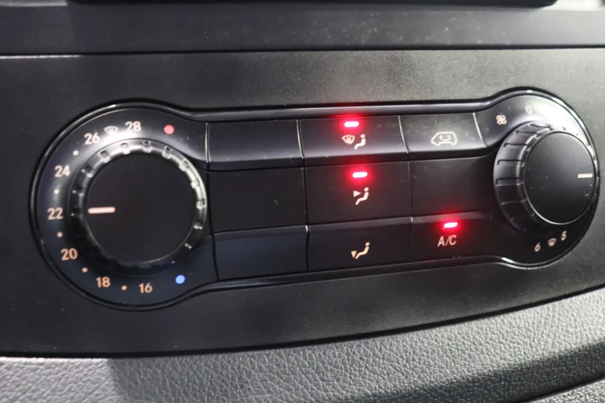116 CDI Lang Automaat EURO 6 - Airco - Cruise -  Camera - € 20.900,- Excl.