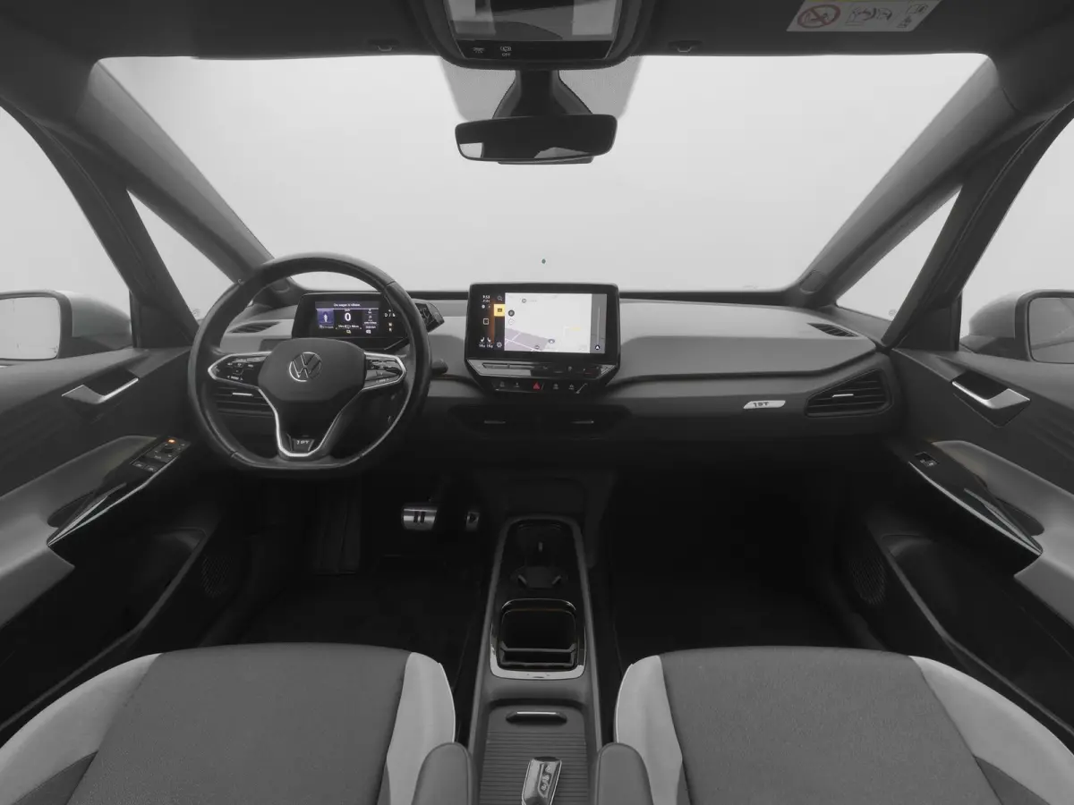 First Plus 58 kWh | CAMERA | ADAPTIVE | STOEL- EN STUURVERW. | TREKHAAK