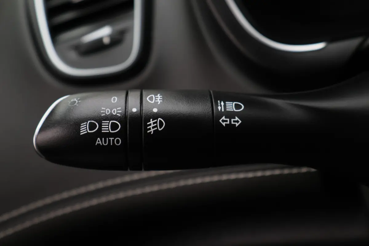 1.2 TCe Intens Leder/Stof, Climate, Cruise, Apple Carplay, Verwarmde stoelen, Trekhaak, 20''