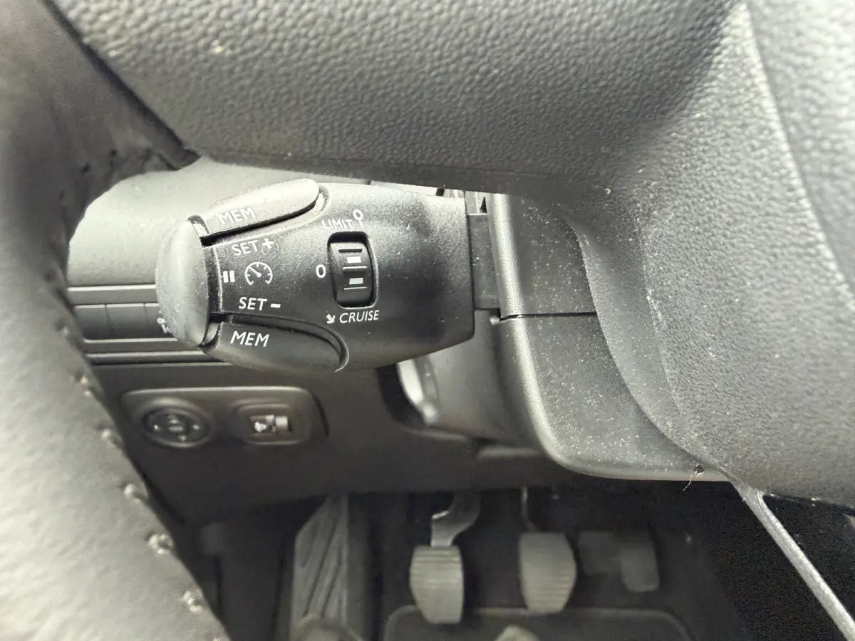 1.2 PureTech Plus Head Up | Apple Carplay