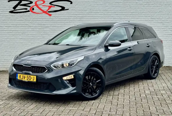 1.0 T-GDi DynamicPlusLine Navi Camera Carplay cruisecontrol All-Seasonbanden