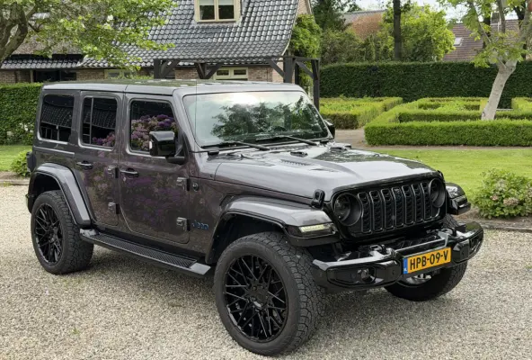 4xe 380 Sahara Navigatie/Led/Stoel en stuurverwarming/Cruise(adaptieve) Trekhaak/Camera