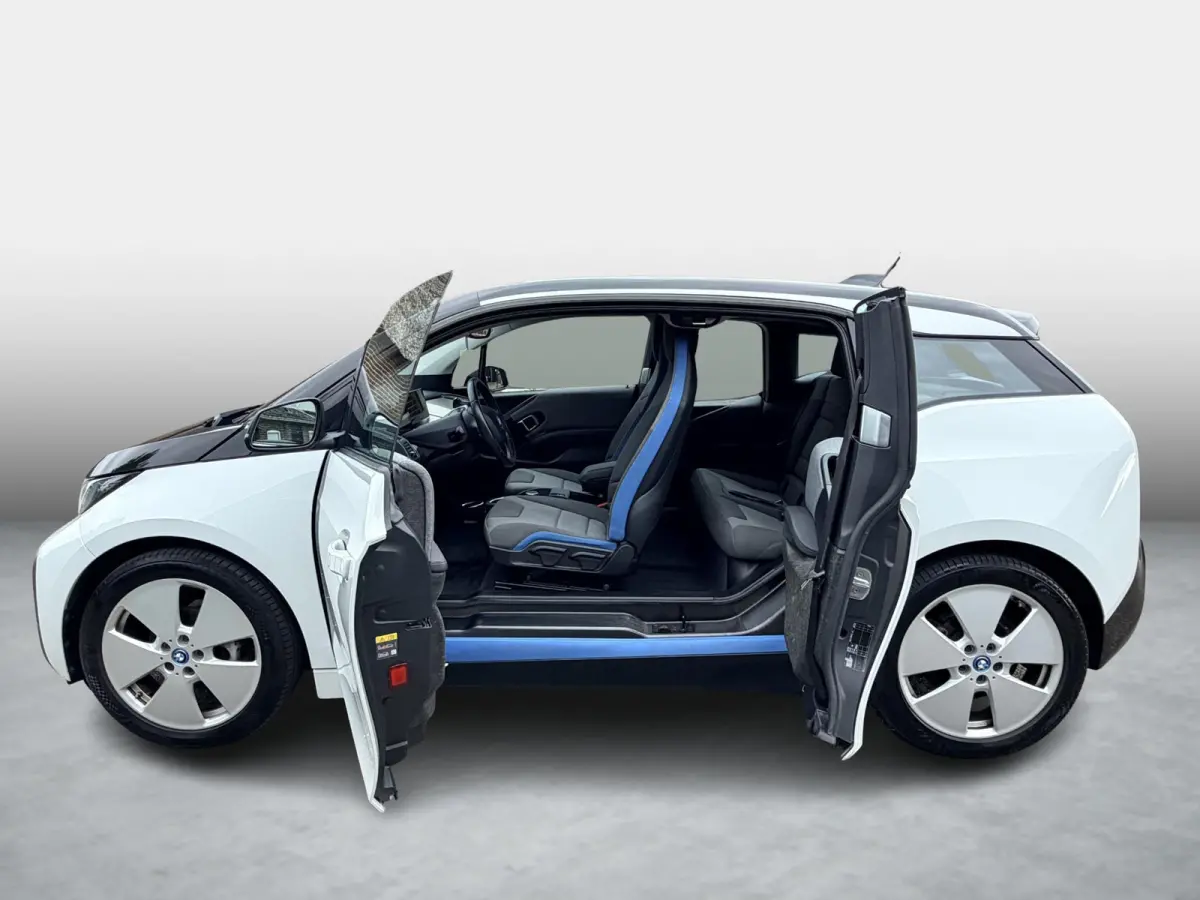 Basis 120Ah 42 kWh SOH 85,1% / Warmtepomp / Comfort-Pakket / 3 Fase / Stoelverwarming / Dealeronderhouden / 2x Laadkabel / Cruise Control / Navigatie Pakket /
