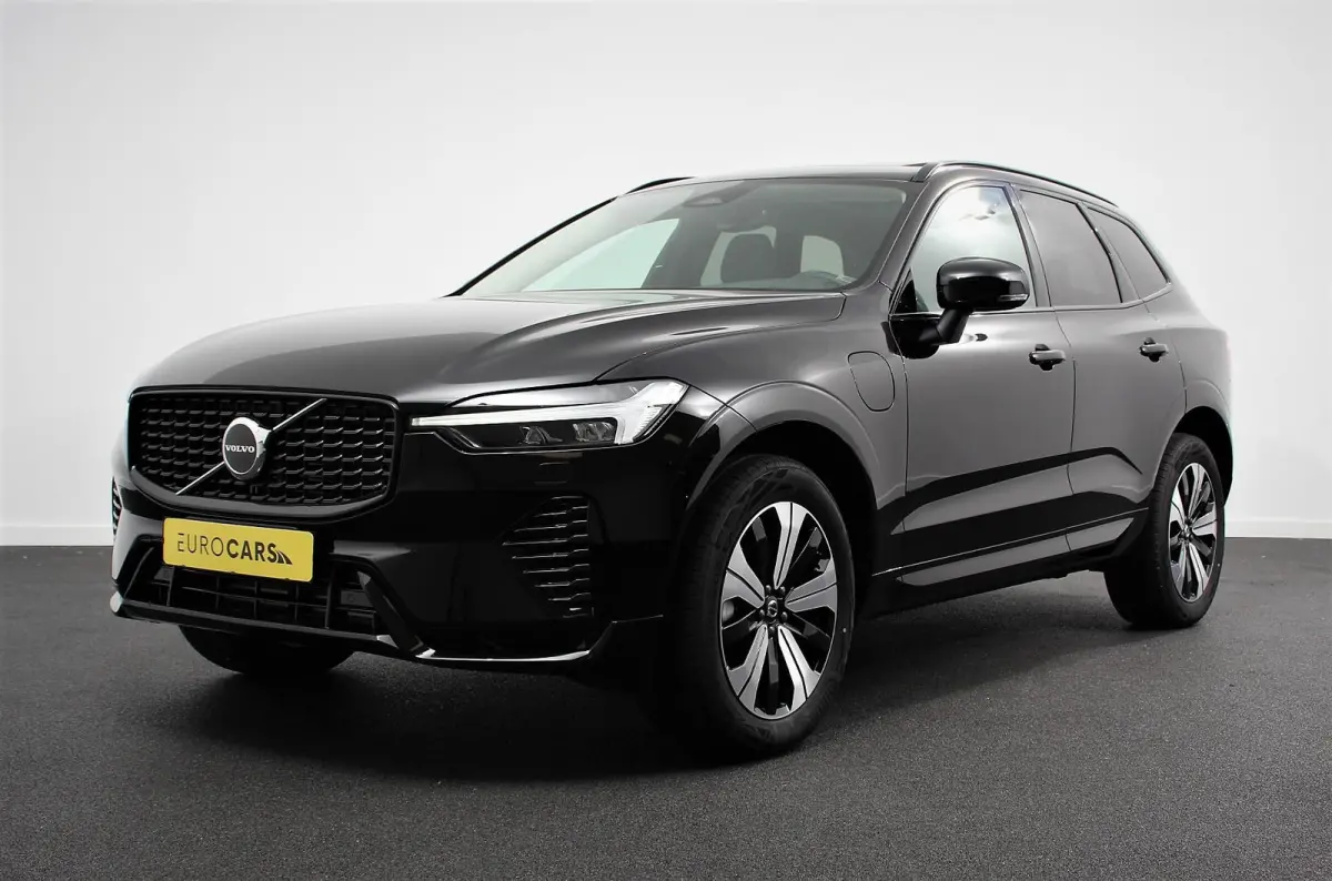 2.0 T6 Plug-in hybrid AWD Plus Dark Adaptieve cruise control Leder Navigatie Google Harman Kardon Panorama dak Lichtmetalen Velgen 19" Dab Stoelverwarming Camera Led Climate control Apple Ca