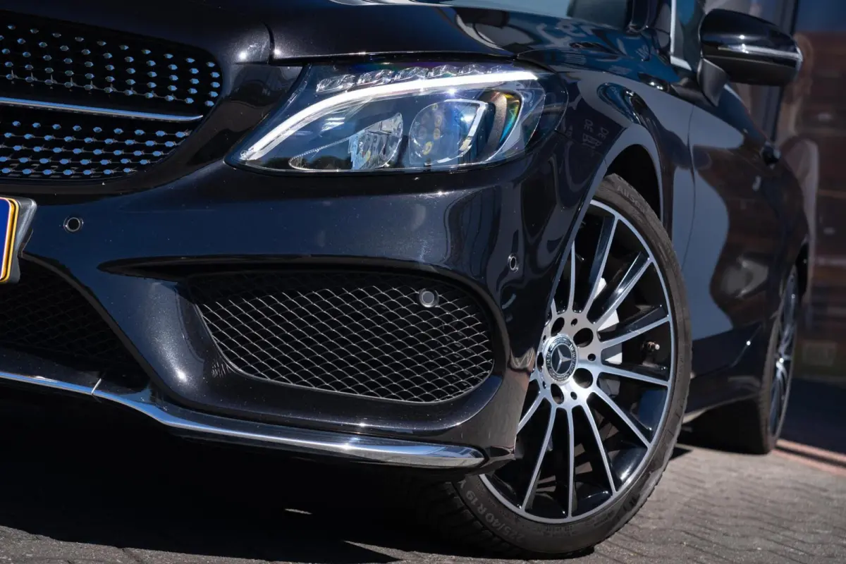 250 Premium AMG|UNIEK|Bordeaux|Burmester|Camera|Nekverwarming|Dealer onderhouden