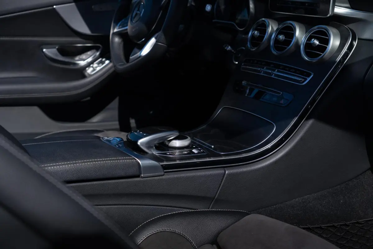 250 Premium AMG|UNIEK|Bordeaux|Burmester|Camera|Nekverwarming|Dealer onderhouden
