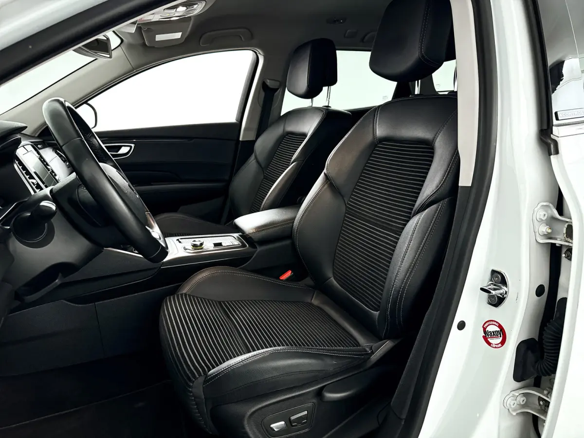 1.6 TCe Intens | Park assist | Head-up display | Cruise control | Airco