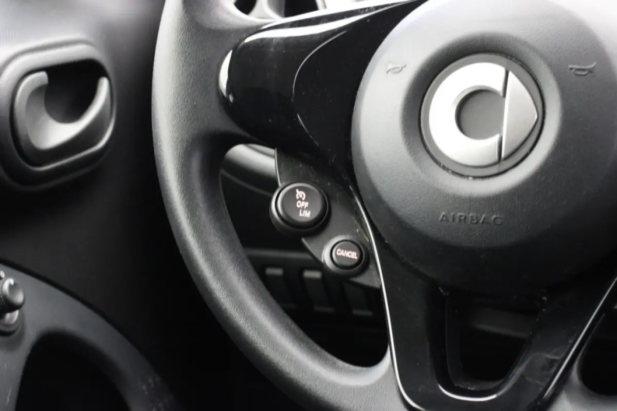1.0 5 Deurs - Airco, Cruise