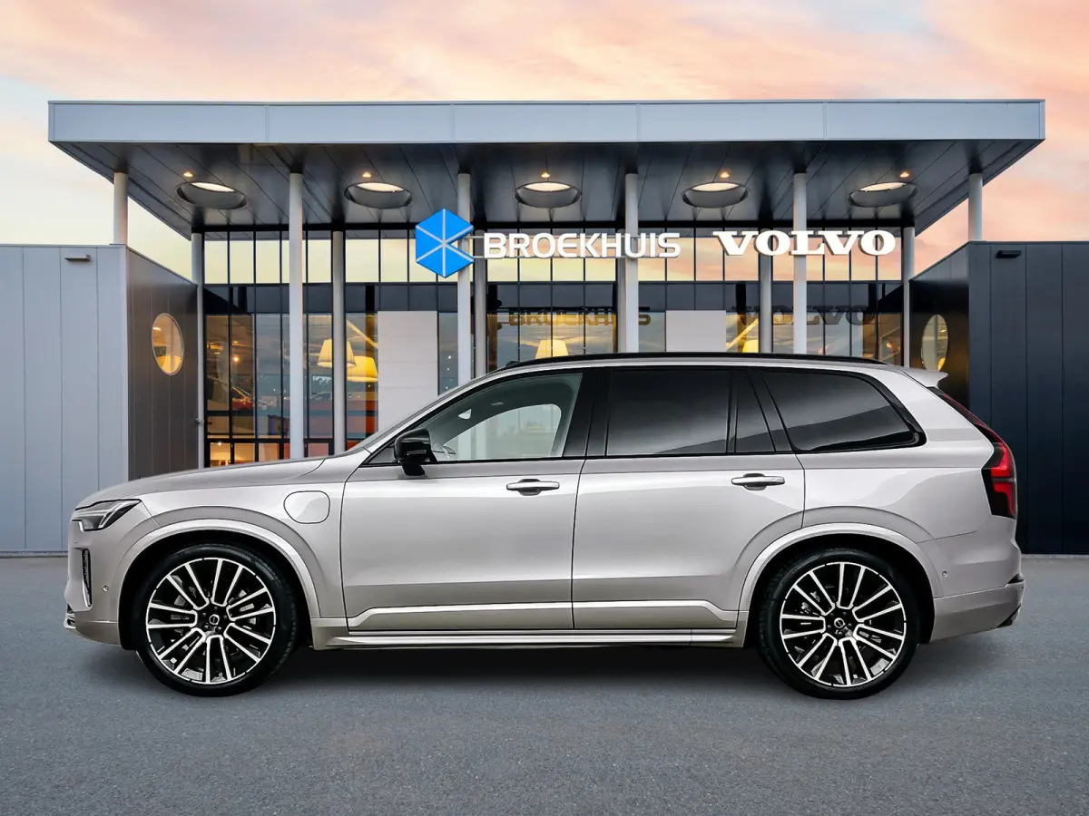 T8 Ultra Dark Executive Edition | 22" | Gelaagd & Getint Glas | Geintegreerd kinderzitje | Luchtvering | Geventileerd Nappa | Bowers & Wilkins | Stoelmassage | Panoramadak | Head-Up | 360 Ca