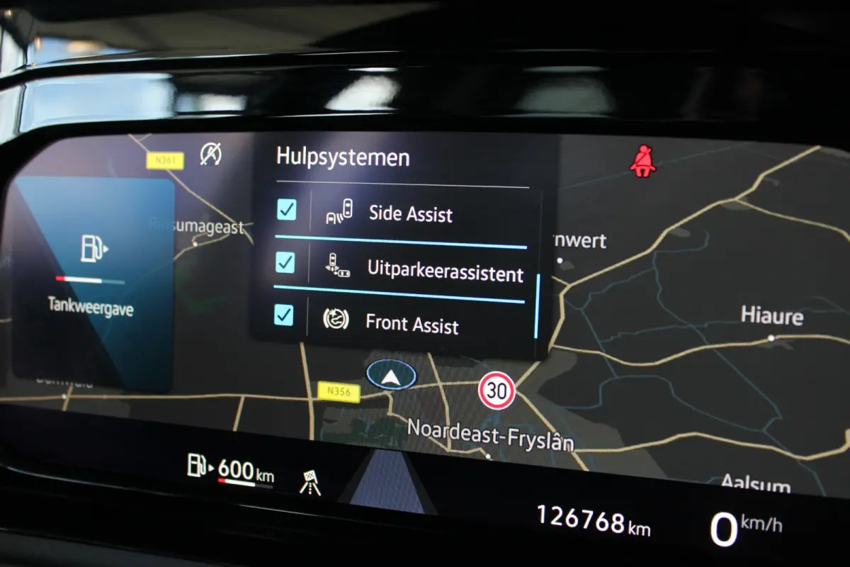 1.5 TSI Life Business 1e eigenaar | Pano | Stoel/Stuurverw. | IQ Light | LED Matrix | Alcantara | Memorystoel | Massage | Carplay | 17" LMV | PDC V+A