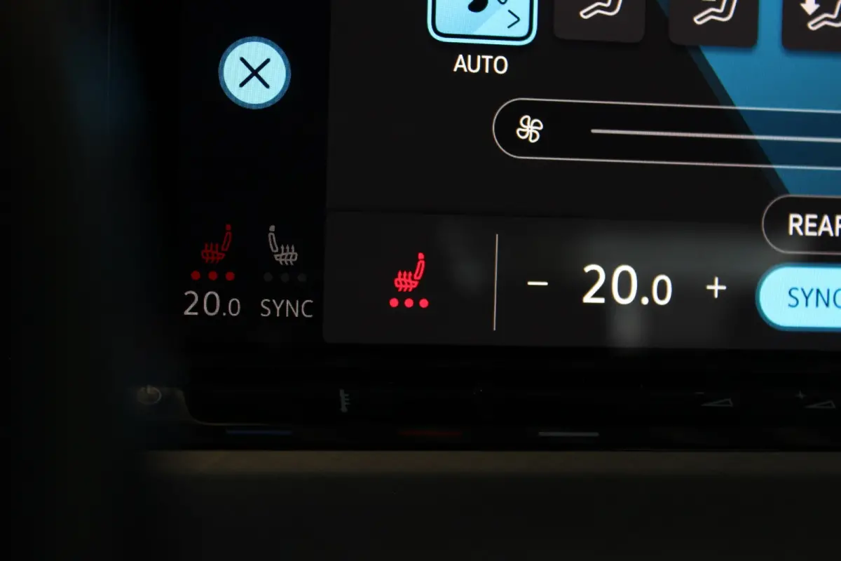 1.5 TSI Life Business 1e eigenaar | Pano | Stoel/Stuurverw. | IQ Light | LED Matrix | Alcantara | Memorystoel | Massage | Carplay | 17" LMV | PDC V+A