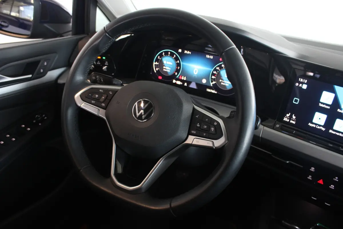 1.5 TSI Life Business 1e eigenaar | Pano | Stoel/Stuurverw. | IQ Light | LED Matrix | Alcantara | Memorystoel | Massage | Carplay | 17" LMV | PDC V+A