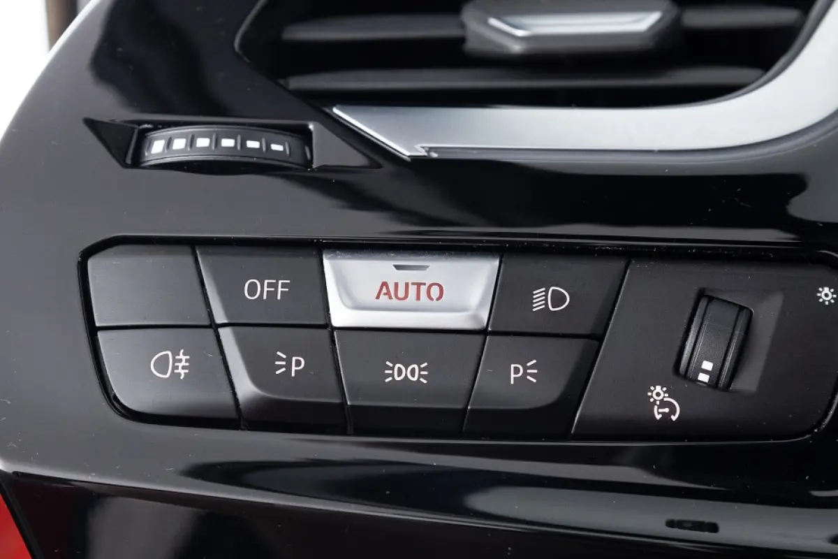 sDrive20i High Executive Edition *NL AUTO* LEDER | Full LED !