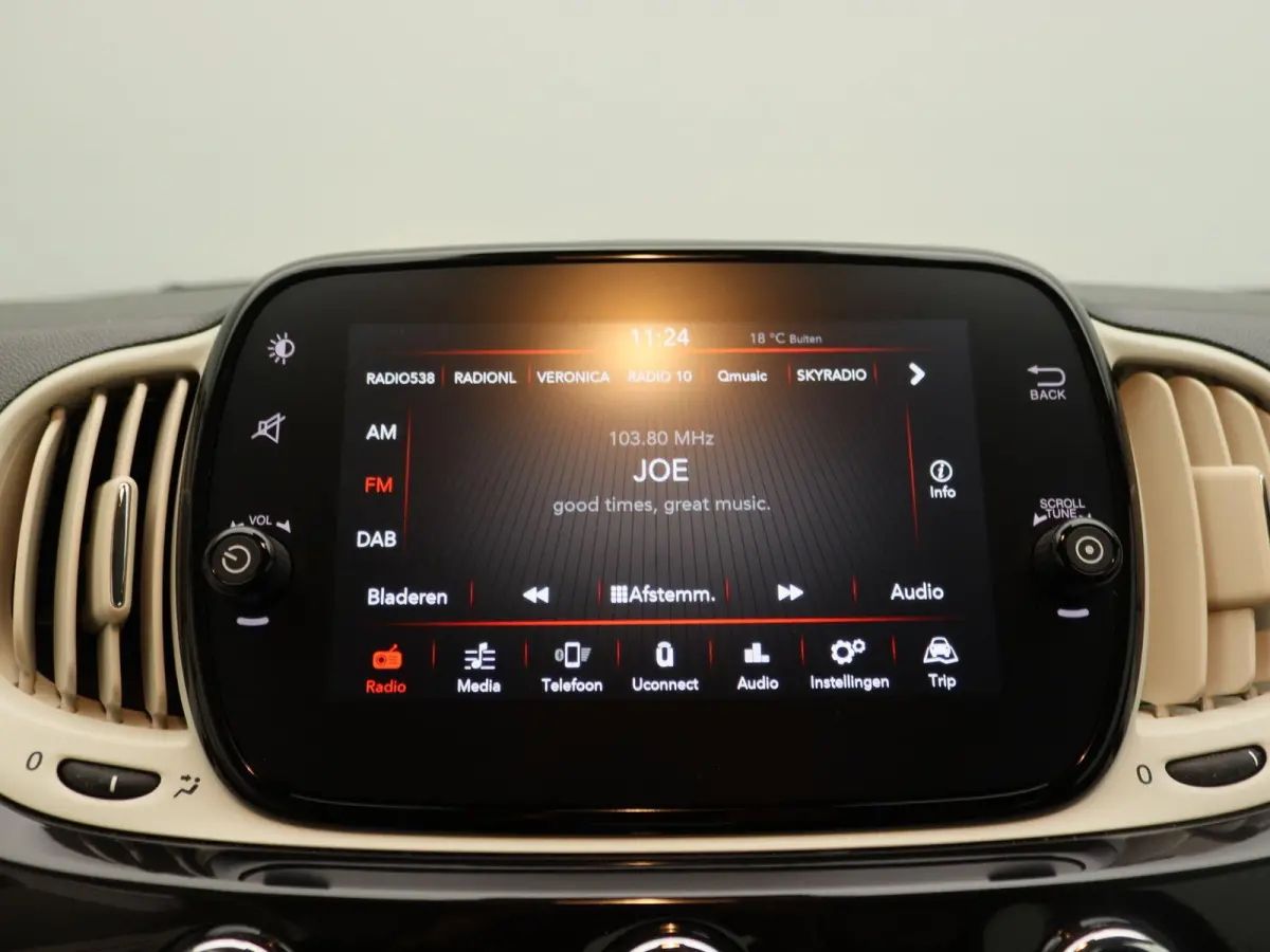 1.0 Hybrid Lounge | Wordt Verwacht | Apple Carplay/Android Auto | Cruise Control | Lichtmetalen Velgen |