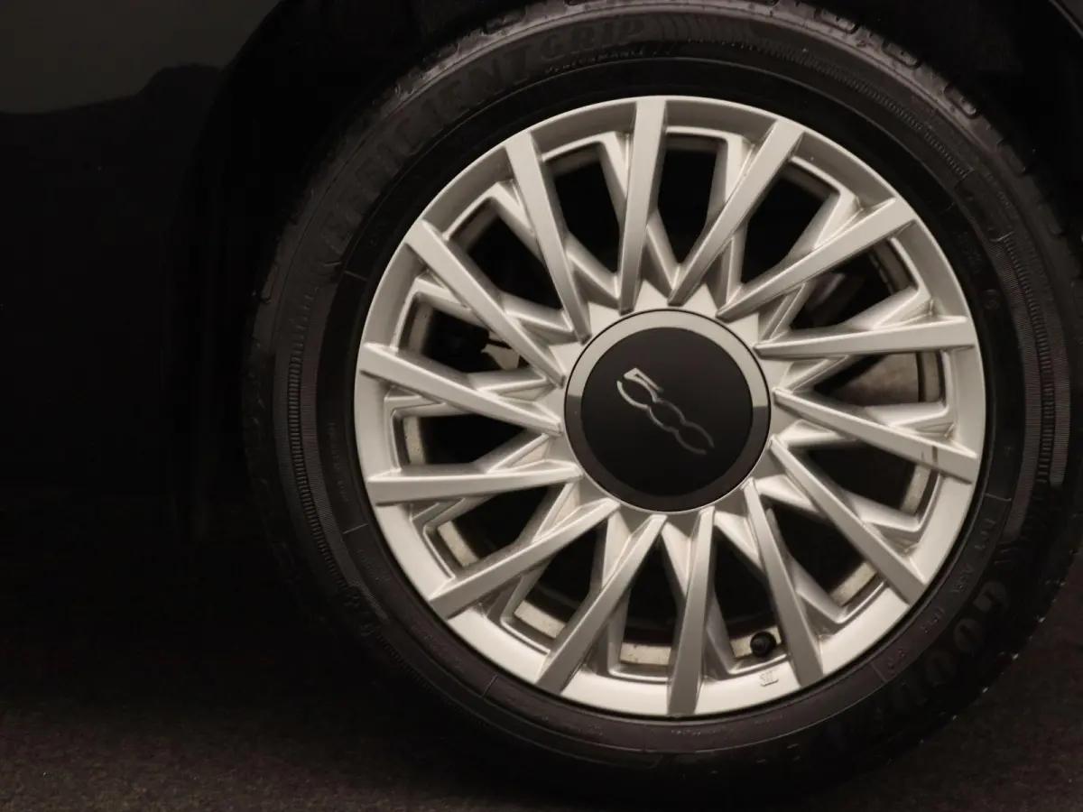 1.0 Hybrid Lounge | Wordt Verwacht | Apple Carplay/Android Auto | Cruise Control | Lichtmetalen Velgen |