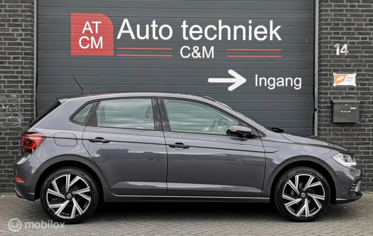 1.0 TSI 95PK/DSG/ACC/CARPLAY/IQLIGHT/DAB/PDC