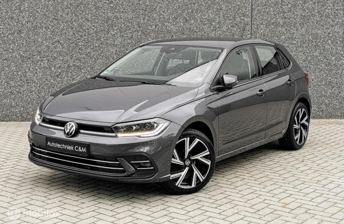 1.0 TSI 95PK/DSG/ACC/CARPLAY/IQLIGHT/DAB/PDC