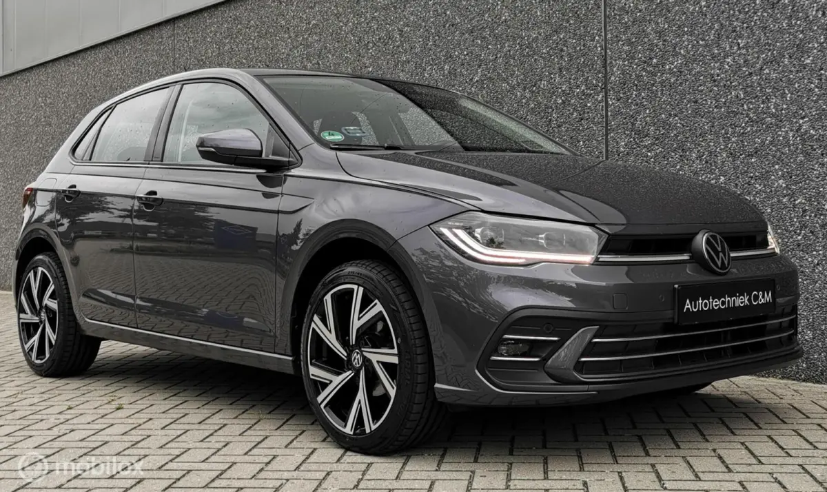1.0 TSI 95PK/DSG/ACC/CARPLAY/IQLIGHT/DAB/PDC