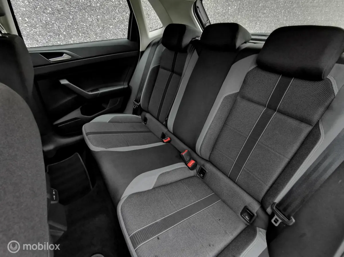 1.0 TSI 95PK/DSG/ACC/CARPLAY/IQLIGHT/DAB/PDC