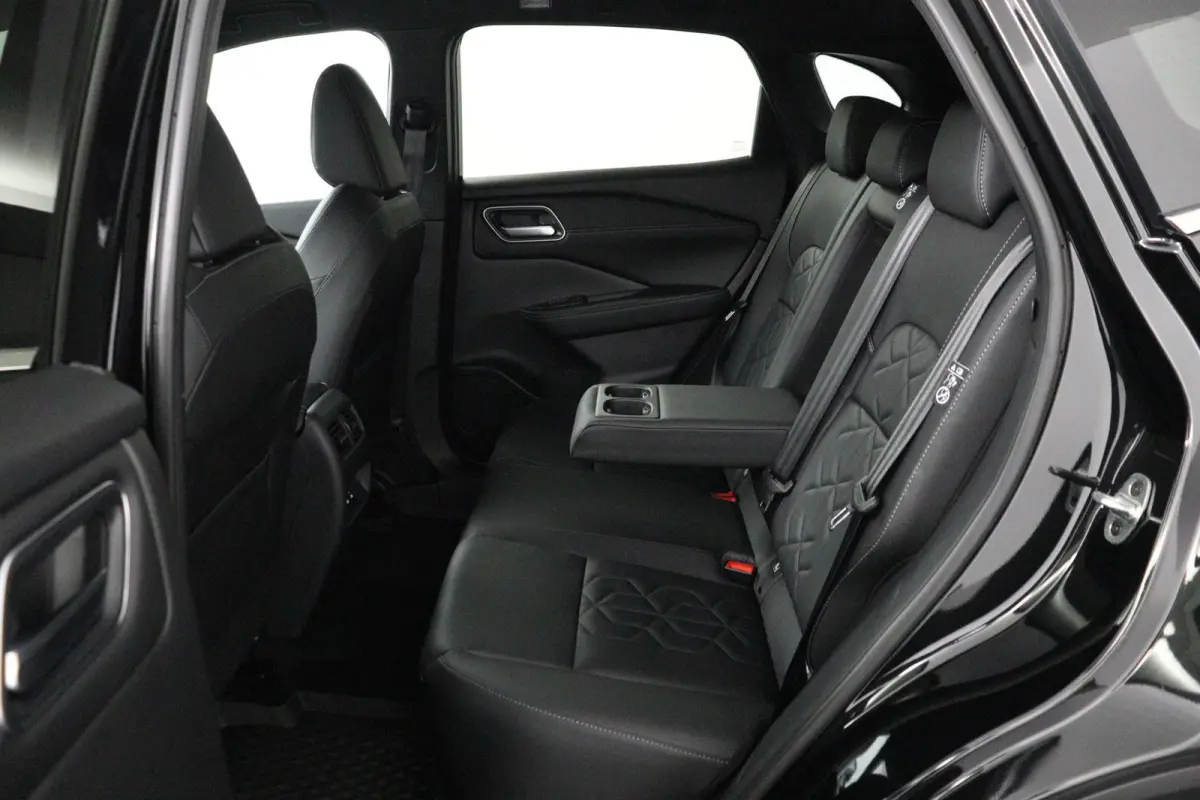 1.3 MHEV Xtronic Tekna | AUTOMAAT | Stoel-, stuur- & voorruitverw. | Panoramadak |